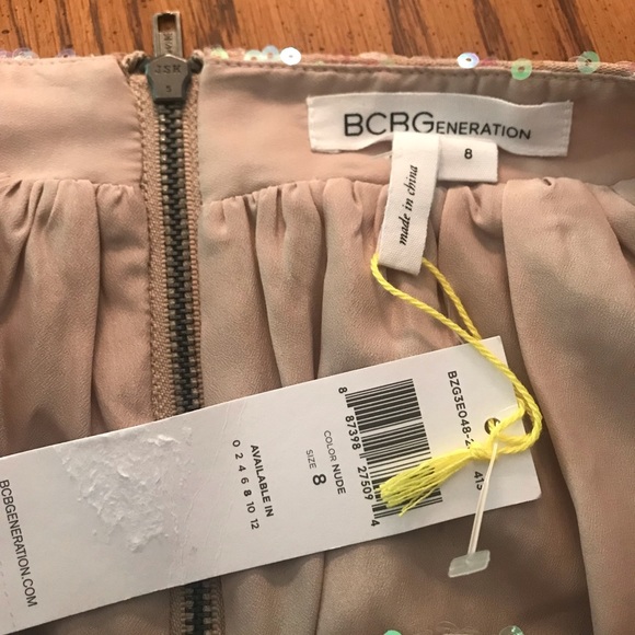 🆕 BCBGeneration Nude 💚💜💙Iridescent Sequin Skirt - Picture 6 of 7